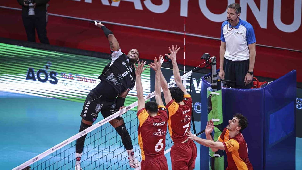 CEV Şampiyonlar Ligi: Halkbank 3-2 Galatasaray