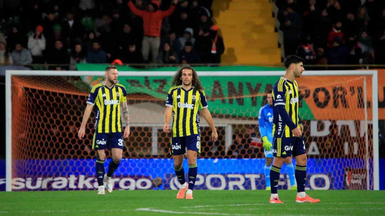 Corendon Alanyaspor 2-1 Önde — Fenerbahçe ile 18. Hafta Maçı (Maç Devam Ediyor)