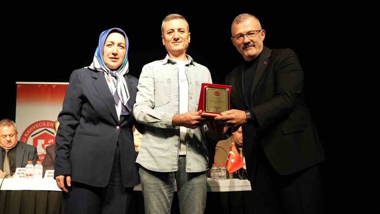 Çorlu Kahveciler Esnaf Odası Başkanı Yıldız Filiz üçüncü kez seçildi