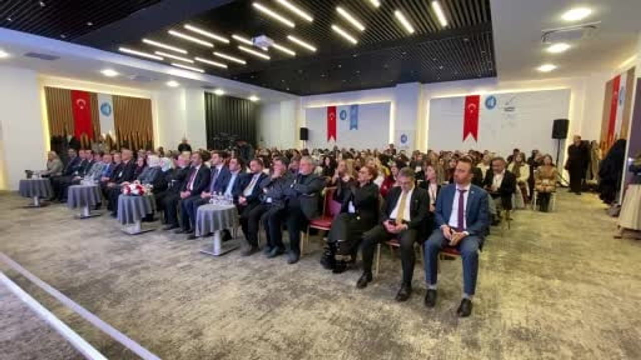 Çorum'da 'Anne Dostu Şehir' Projesinin İlk Çalıştayı Yapıldı