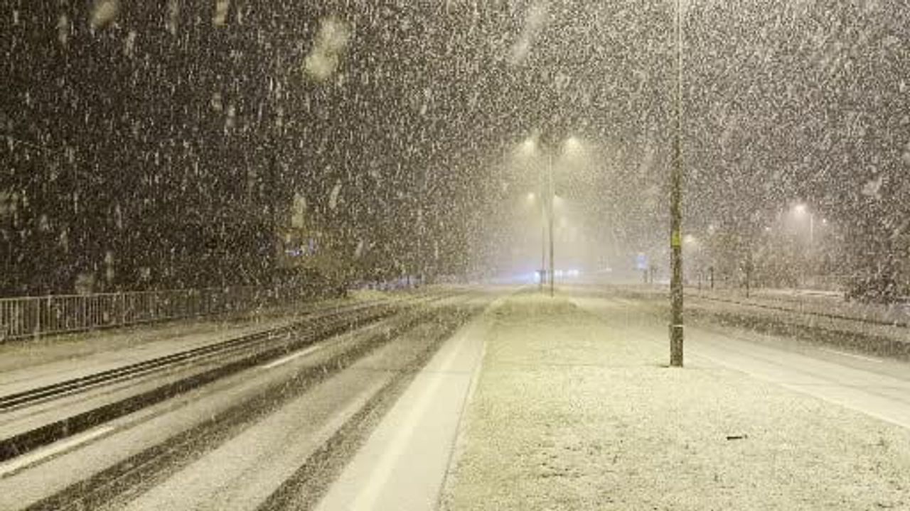 D-655 Zonguldak–Düzce Bağlantı Yolunda Yoğun Kar Yağışı