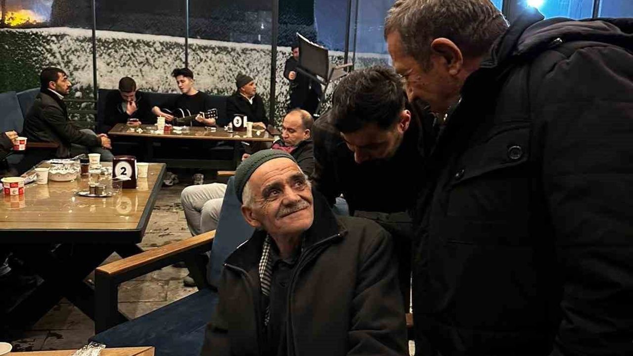 Darende Belediyesi kar nedeniyle yolda kalanları sosyal tesislerde ağırladı