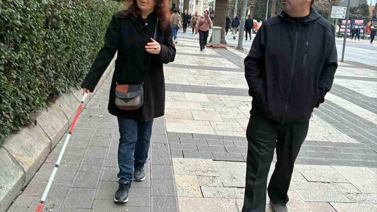 Denizli’de görme engellilere Beyaz Baston ve Bağımsız Hareket kursu