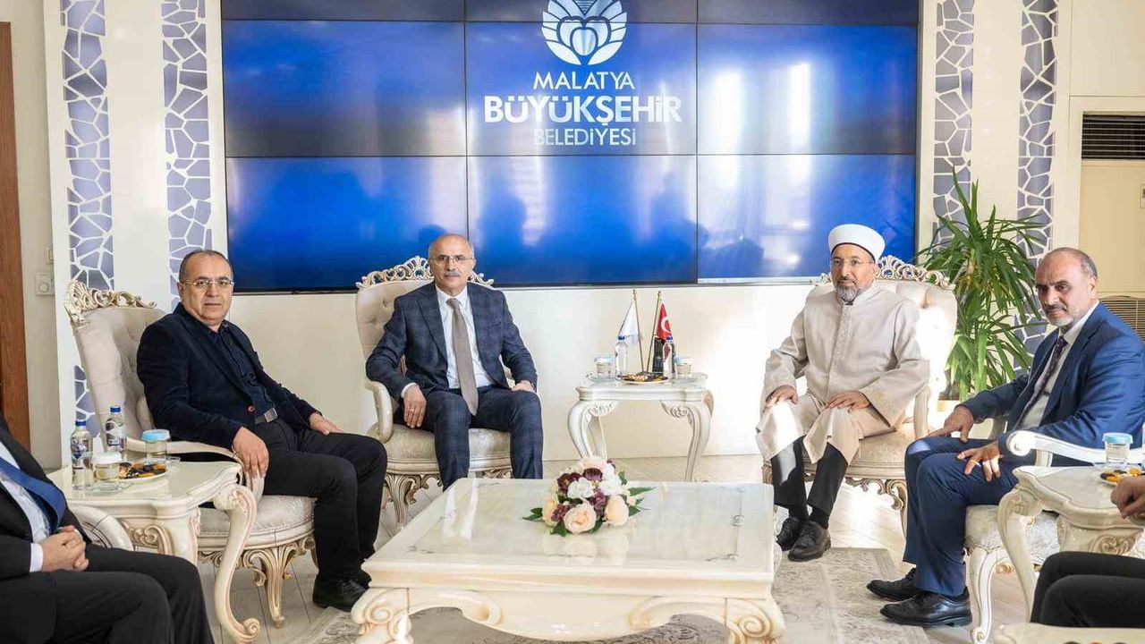 Diyanet Başkanı Arpaguş’tan Başkan Er’e cami desteği için teşekkür