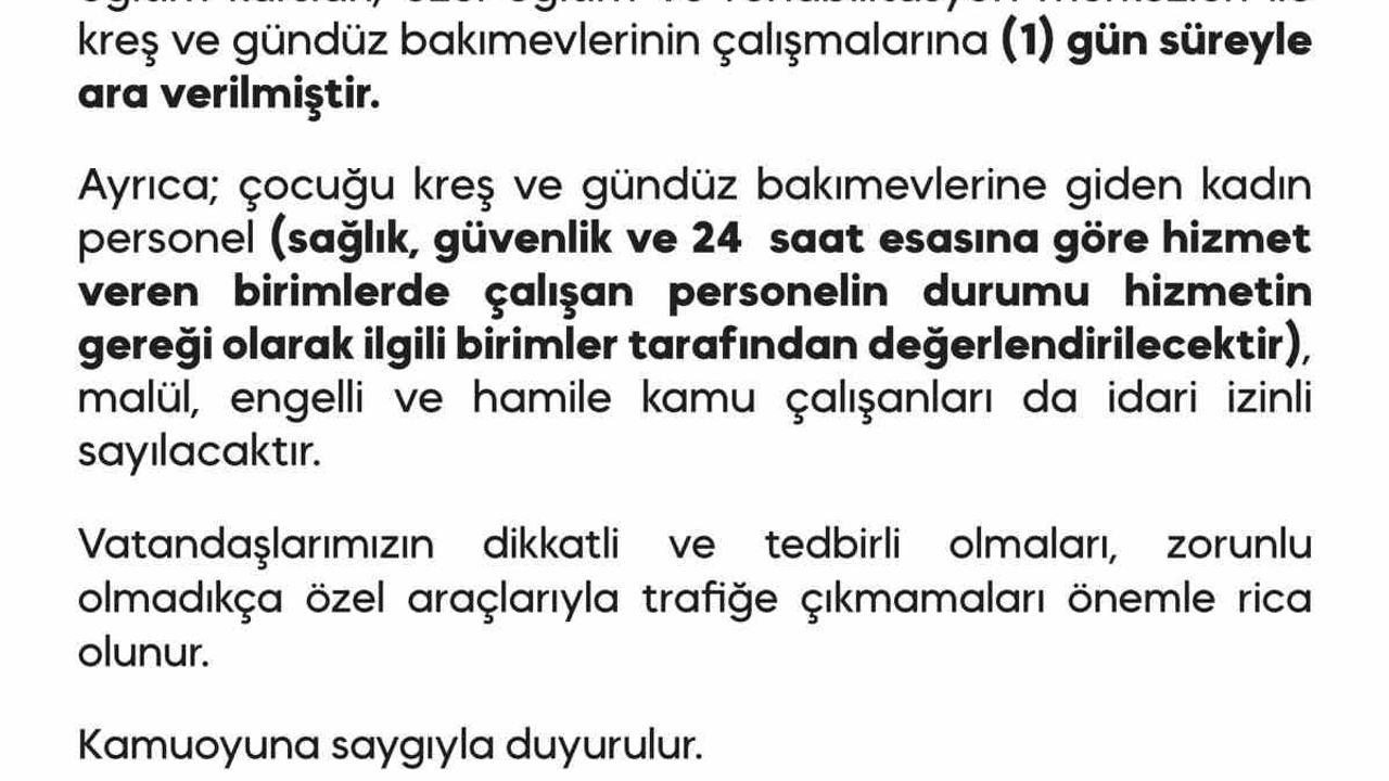 Diyarbakır'da yoğun kar yağışı nedeniyle bazı kurumlarda 1 günlük ara