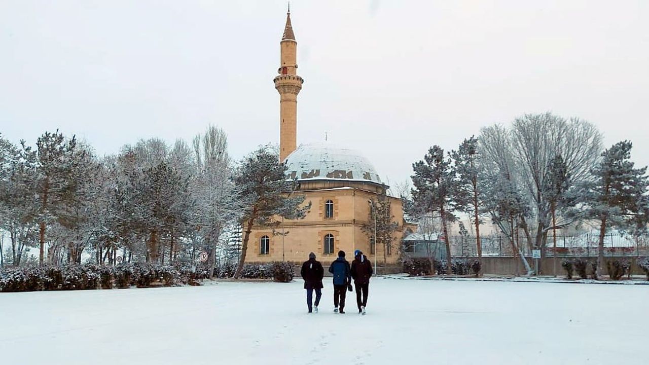 Doğu’da aralıklı kar yağışı bekleniyor — Meteoroloji 12. Bölge uyarısı