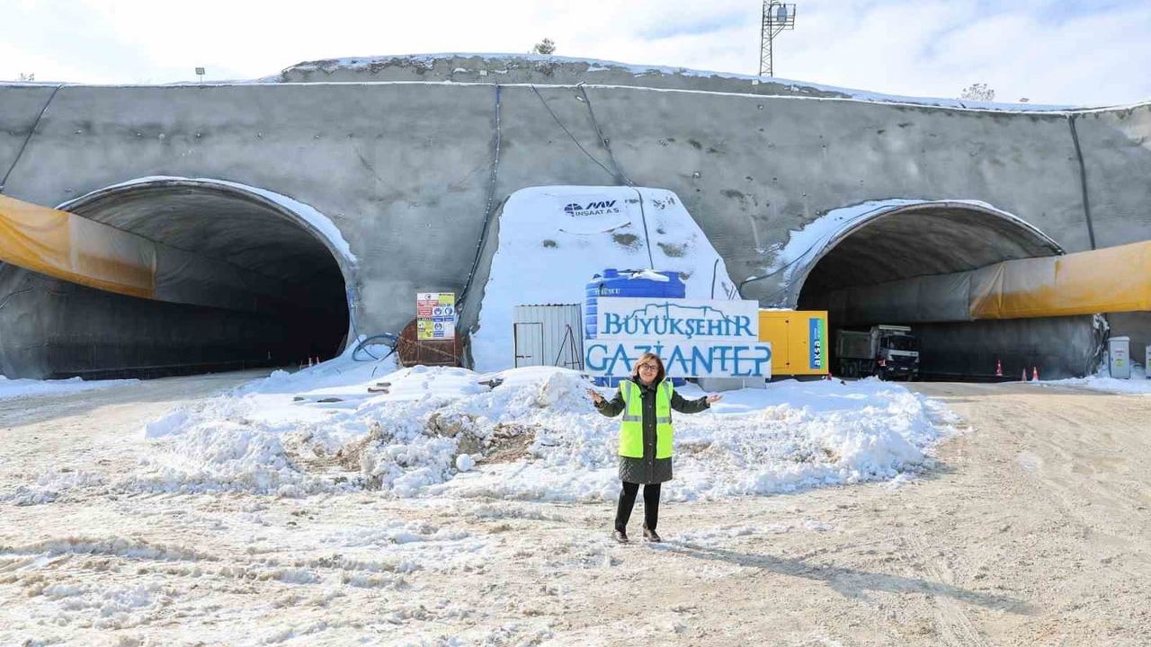 Dülük-OSB Tüneli'nin yüzde 25'i tamamlandı — Gaziantep ulaşımı kısalıyor