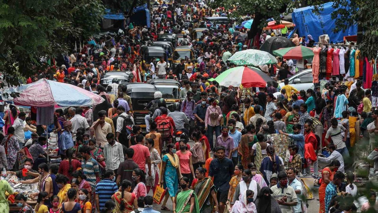 Dünya Nüfusu 8,2 Milyarı Aştı: 2025 Nüfus Verileri ve Eğilimler