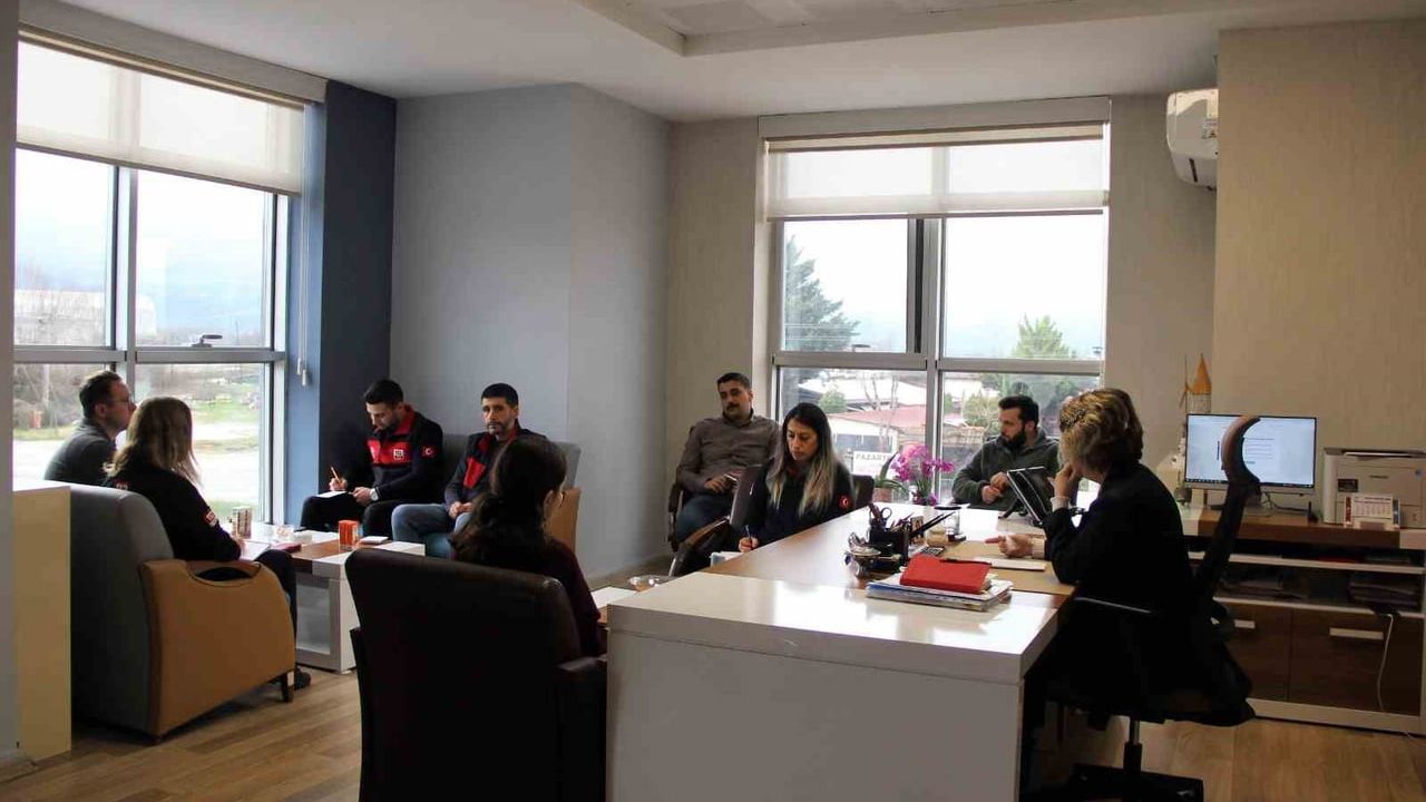 Düzce'de 112 Acil Çağrı Merkezi değerlendirme toplantısı yapıldı
