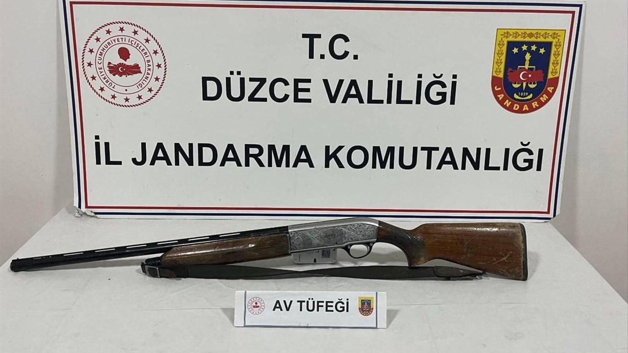 Düzce'de jandarmadan kaçakçılık ve uyuşturucu operasyonu