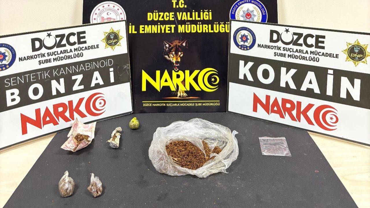 Düzce'de narkotik baskını: 3 kişi adliyeye gönderildi