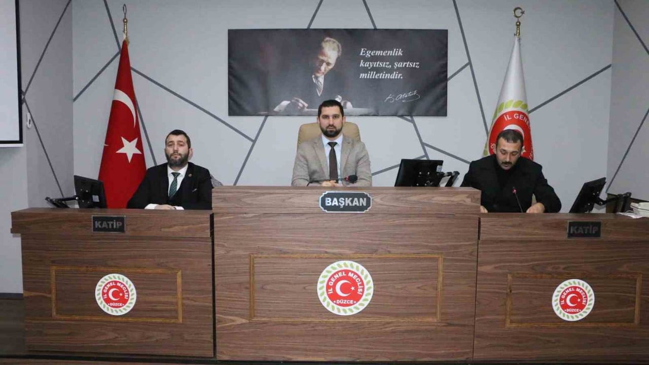 Düzce İl Genel Meclisi Ocak Ayı Son Birleşimini Tamamladı