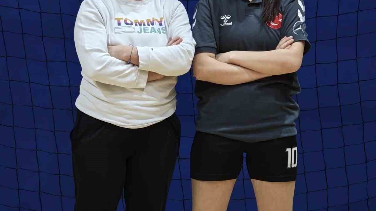 Ecrin Kehya U16 Hentbol Milli Takım Kampına Davet Edildi