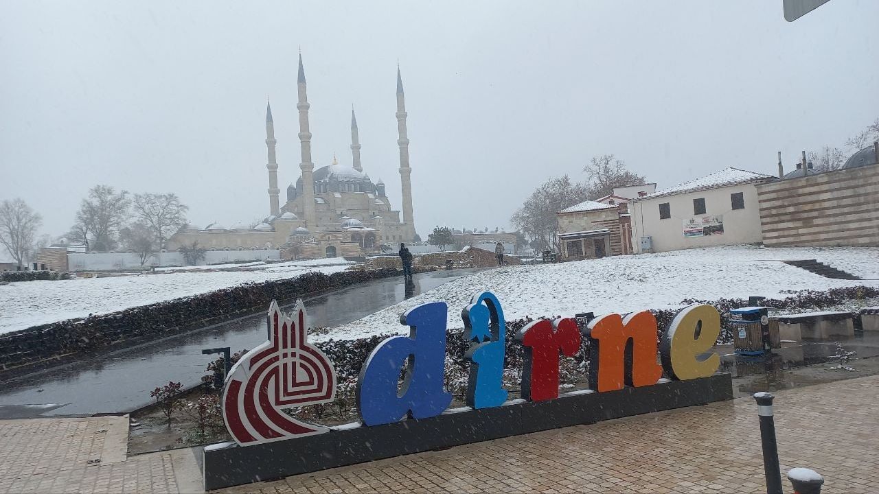 Edirne’de bazı ilçelerde taşımalı eğitime kar nedeniyle 1 gün ara