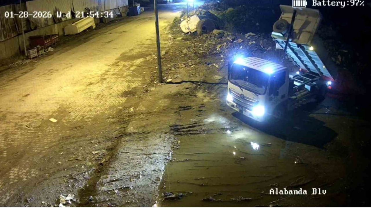 Efeler Belediyesi'nden moloz döken kamu kurumuna 127 bin 911 TL ceza