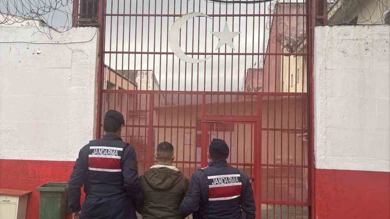 Efeler’de 22 yıl 6 ay hapis cezasıyla aranan şüpheli yakalandı