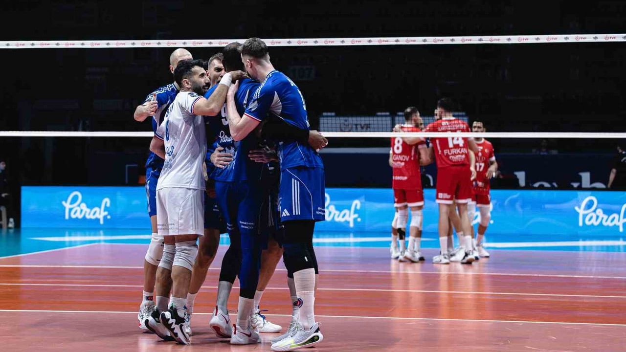 Efeler Ligi: Halkbank 3-1 ile Alanya Belediyespor'u Yendi