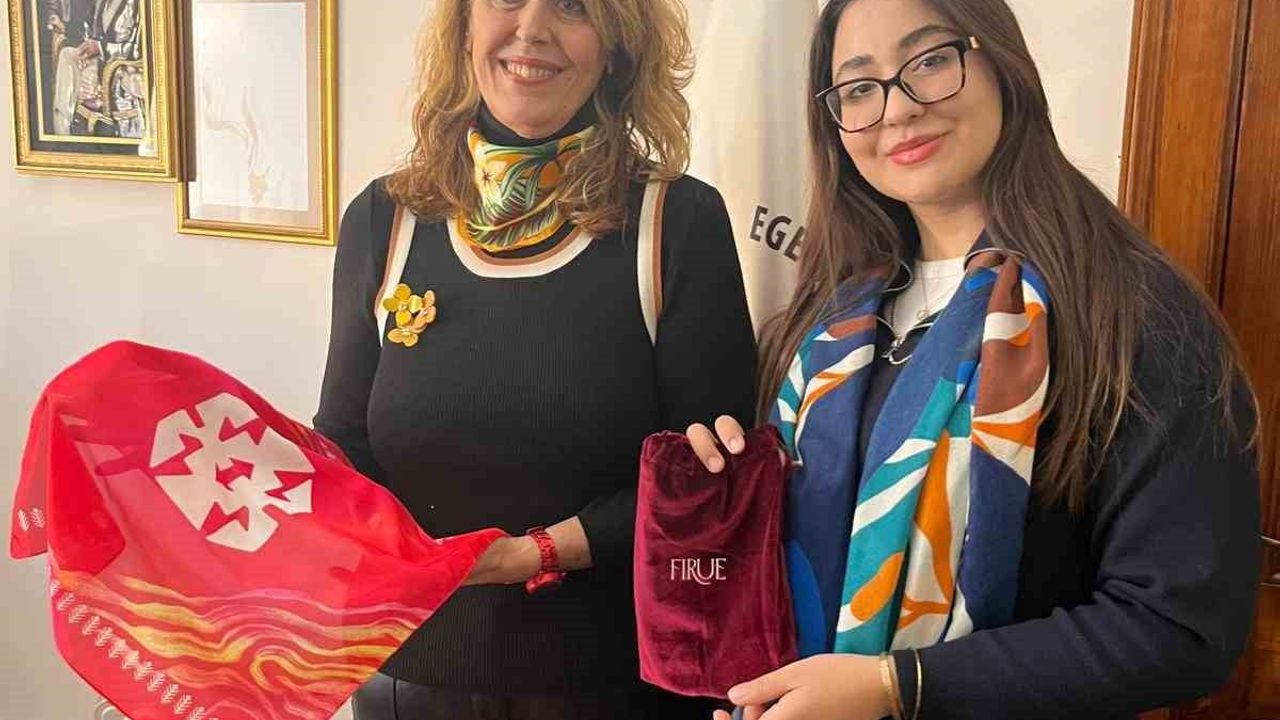 Ege Üniversitesi mezunu Elif Kaymaz, geleneksel motifleri sürdürülebilir moda ile buluşturdu
