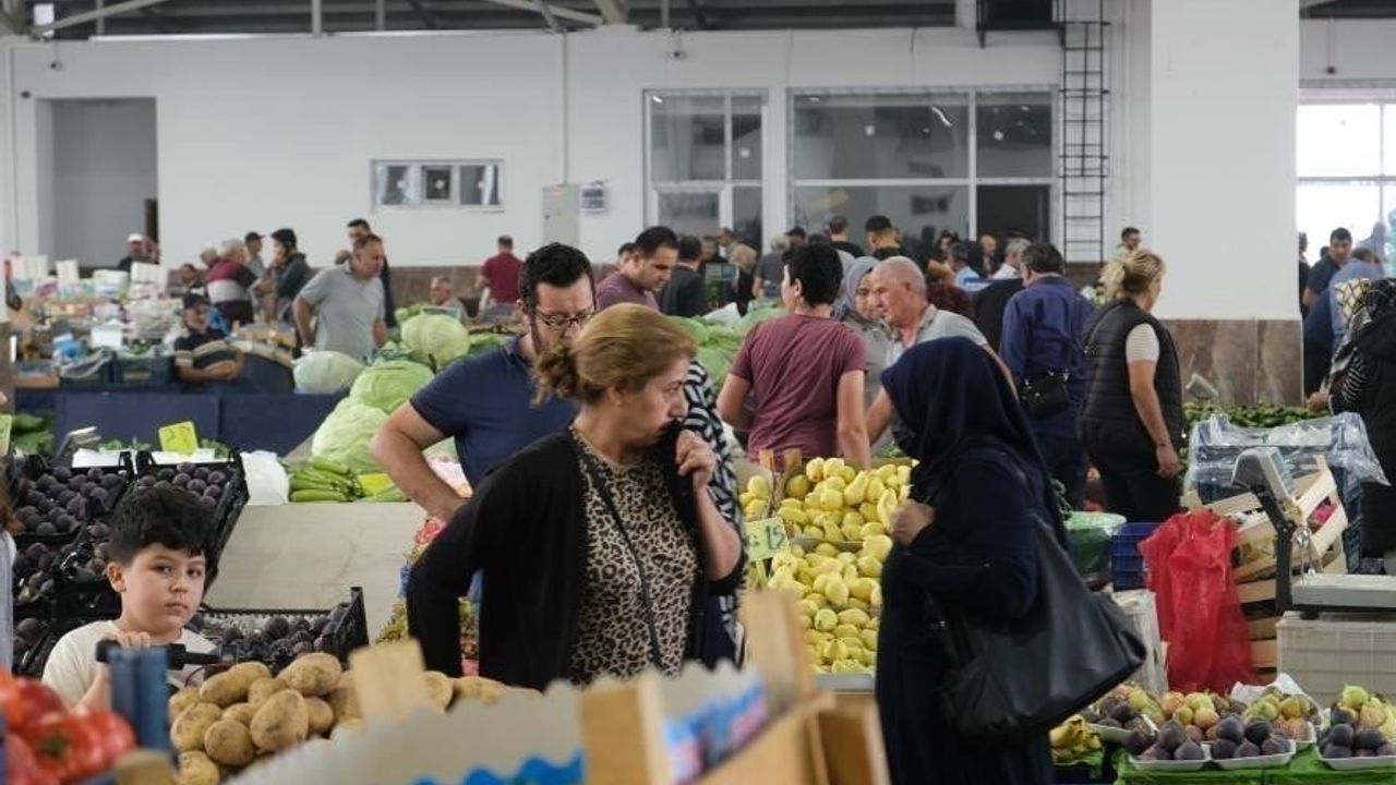 Ekonomik Güven Endeksi Ocak'ta 99,4'te sabit kaldı