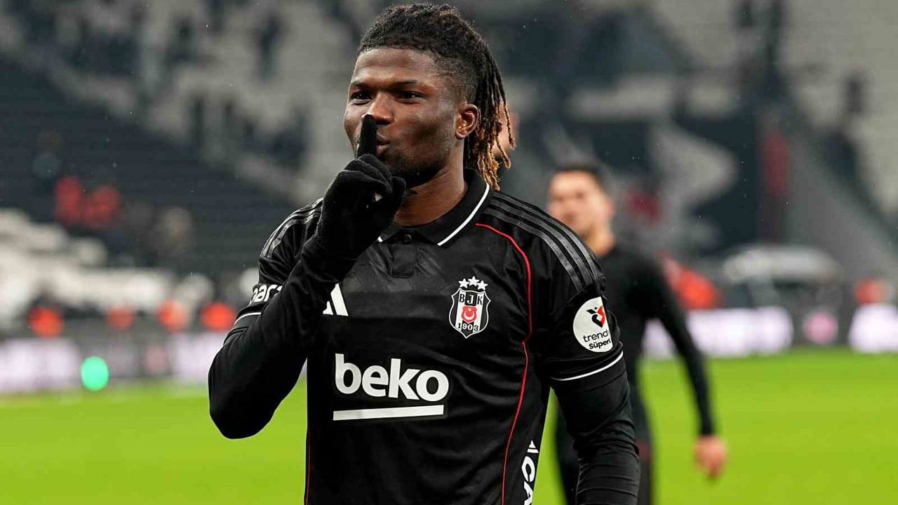 El Bilal Toure, Beşiktaş'in Kayserispor karşısında galibiyet golünü attı