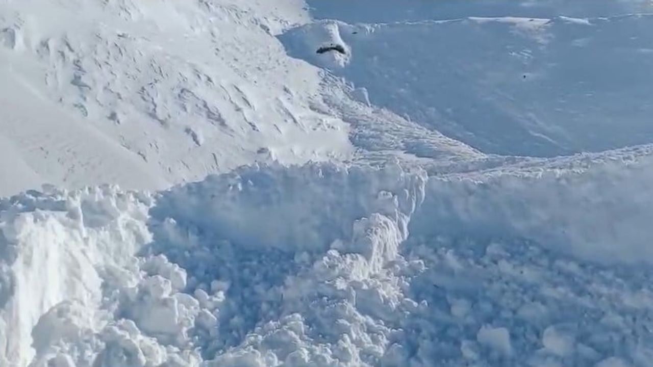 Elazığ'da Tirnik Geçidi yeniden ulaşıma açıldı