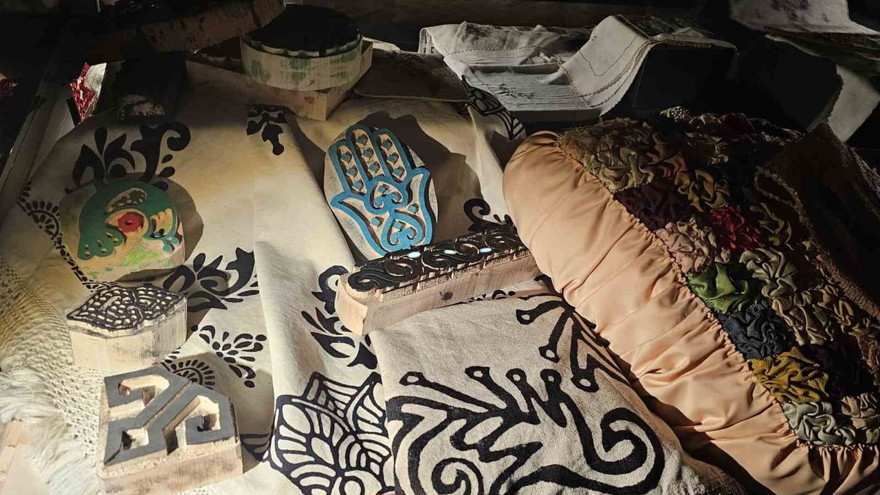 Elazığ Kent Müzesi'nin el işi koleksiyonu geçmişe ışık tutuluyor