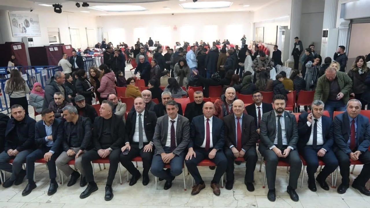 Emrah Eroğlu Sarıgöl Esnaf Odası Başkanlığında 4. Kez Güvenoyu Aldı