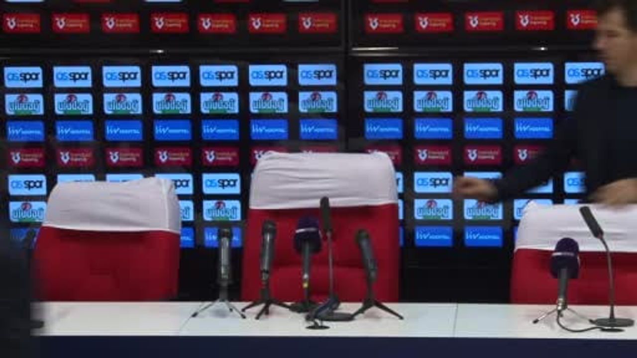 Emre Belözoğlu: "Bu işin dönebileceğine inancım var, dönmeyeceğine inanırsam başka karar alırım"