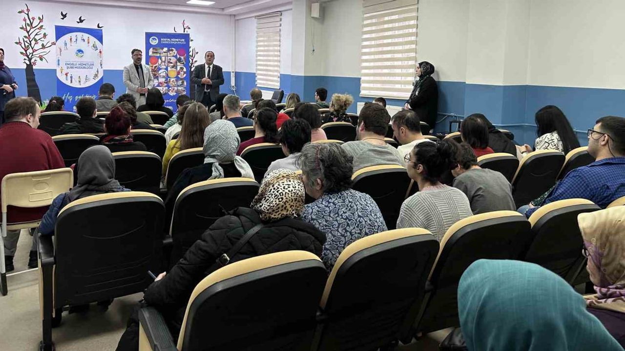 Engelsiz Hobi Atölyeleri'nde karne coşkusu