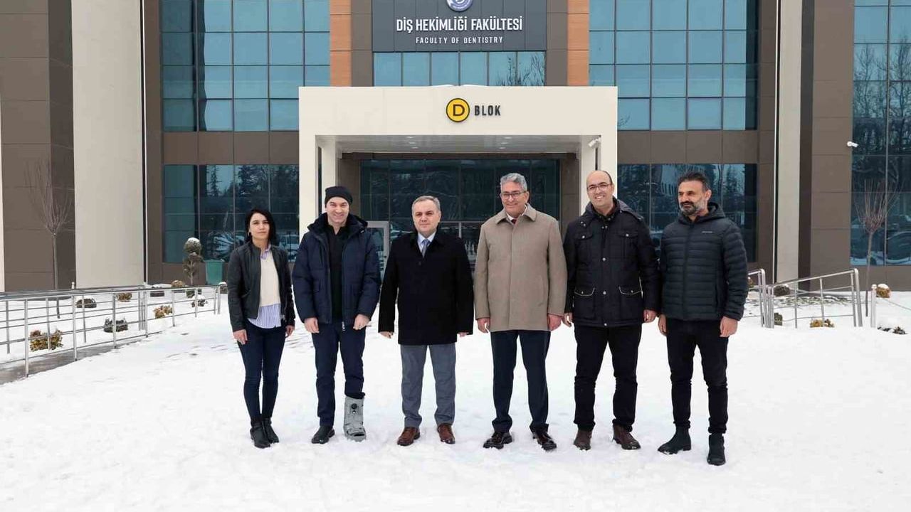 Erciyes Üniversitesi'nin Yeni Diş Hastanesi Binası İncelendi