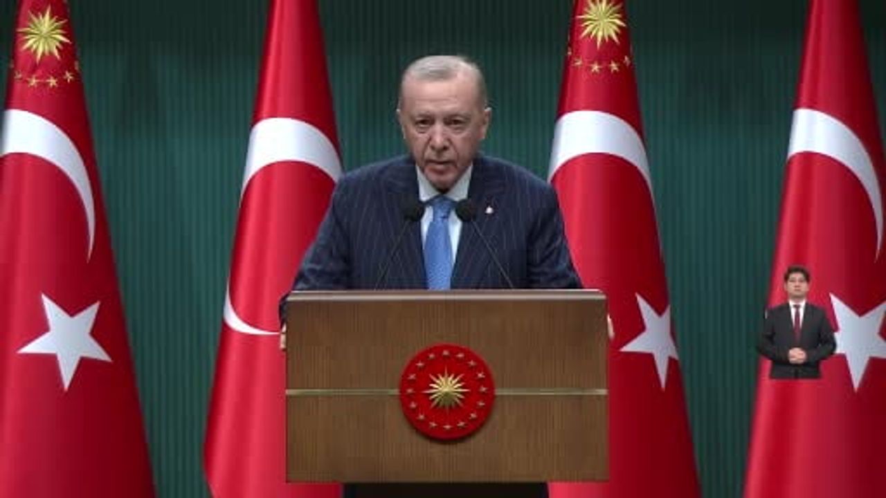 Erdoğan: İlkelerimiz söz konusu olduğunda komplekse kapılmayız