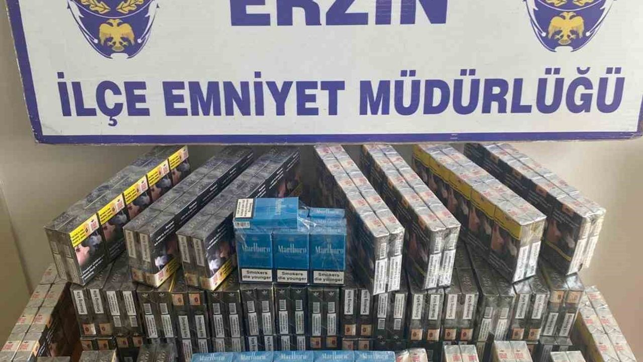 Erzin'de araçta 510 paket gümrük kaçağı sigara ele geçirildi