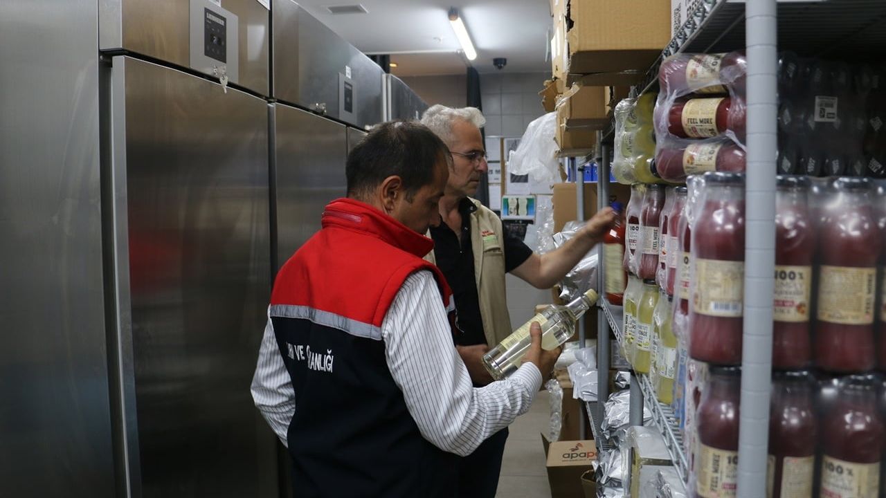 Erzincan'da gıda denetimleri: Milyonluk cezalar uygulandı