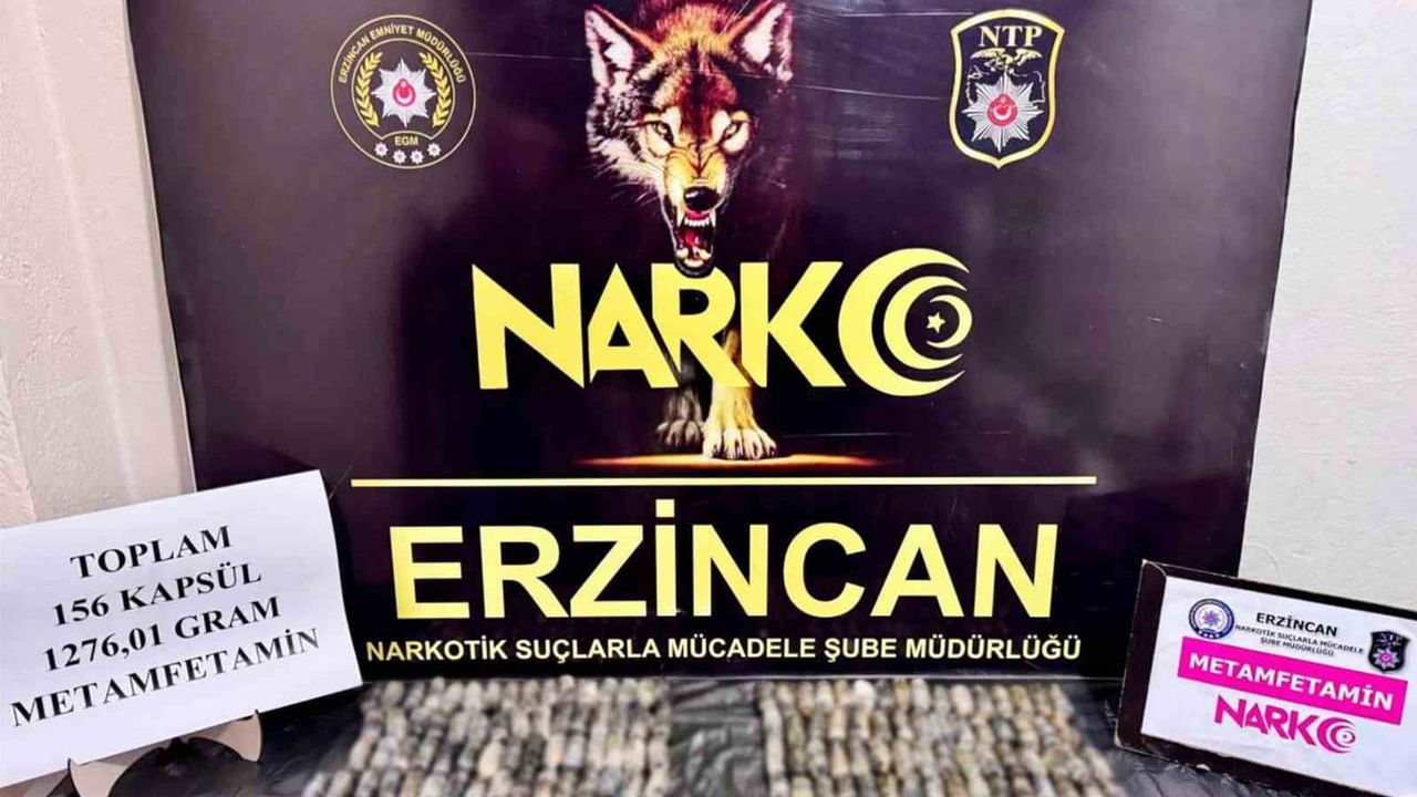 Erzincan'da otobüste 156 kapsülde 1 kilo 276,01 gram metamfetamin yakalandı