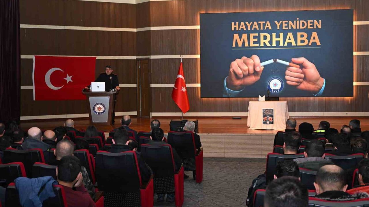 Erzurum'da 'Hayata Yeniden Merhaba' ile 170 polis sigarayı bıraktı