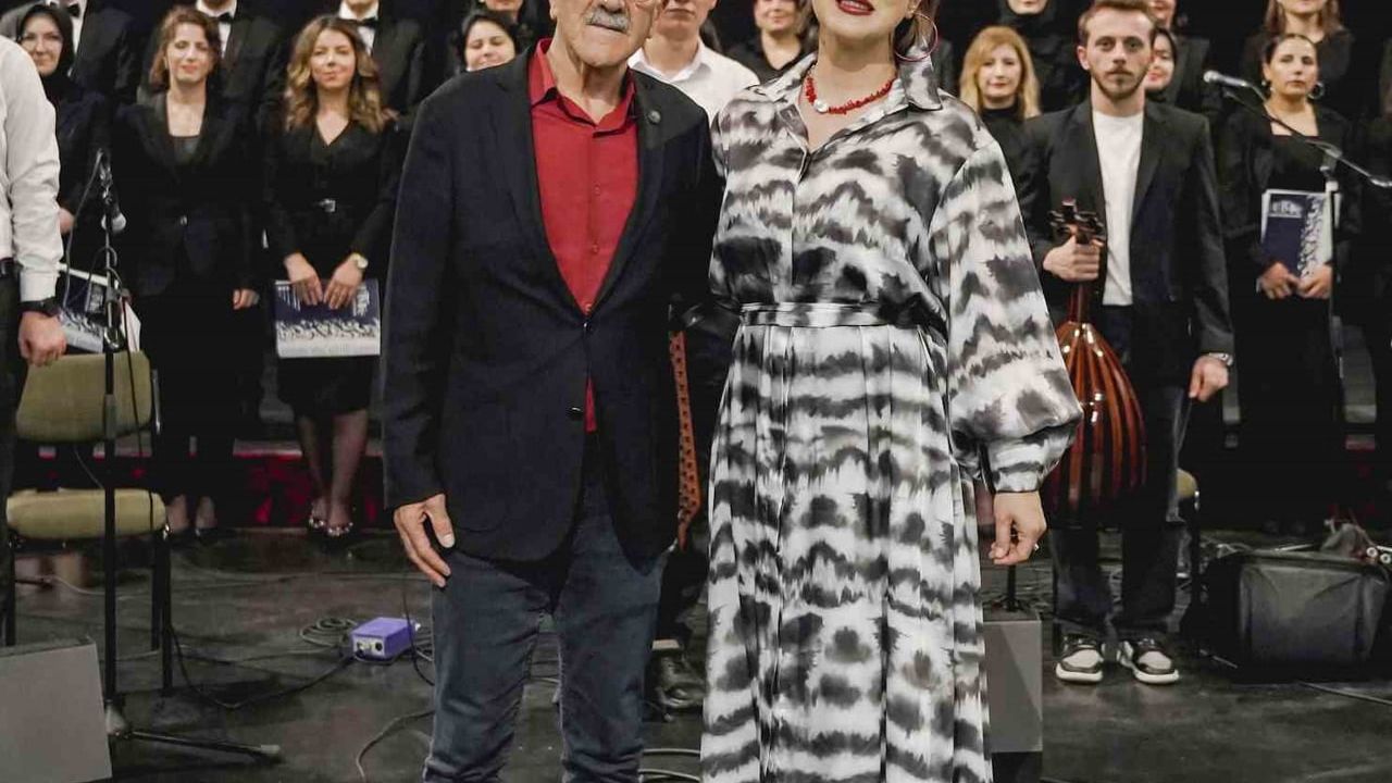 Erzurum'da Renkler Konseri: Baba ve kız aynı sahnede