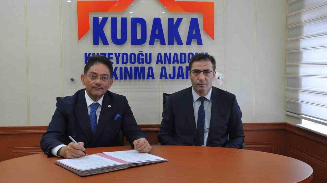 Erzurum Ticaret Borsası ile KUDAKA Türkiye'de İlk Sosyal İstihdam Projesi İçin Protokol İmzaladı