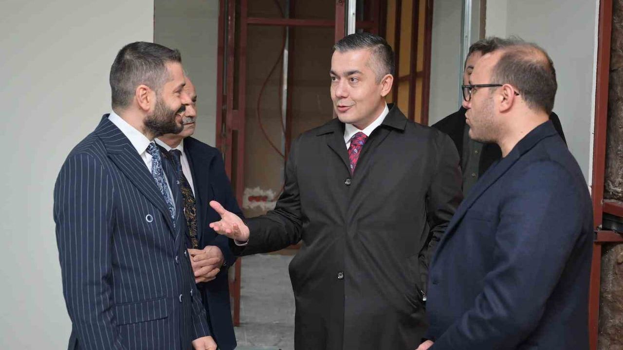 Esenyurt’a Türkiye’nin İlk İlçe Bazlı 112 Komuta Merkezi