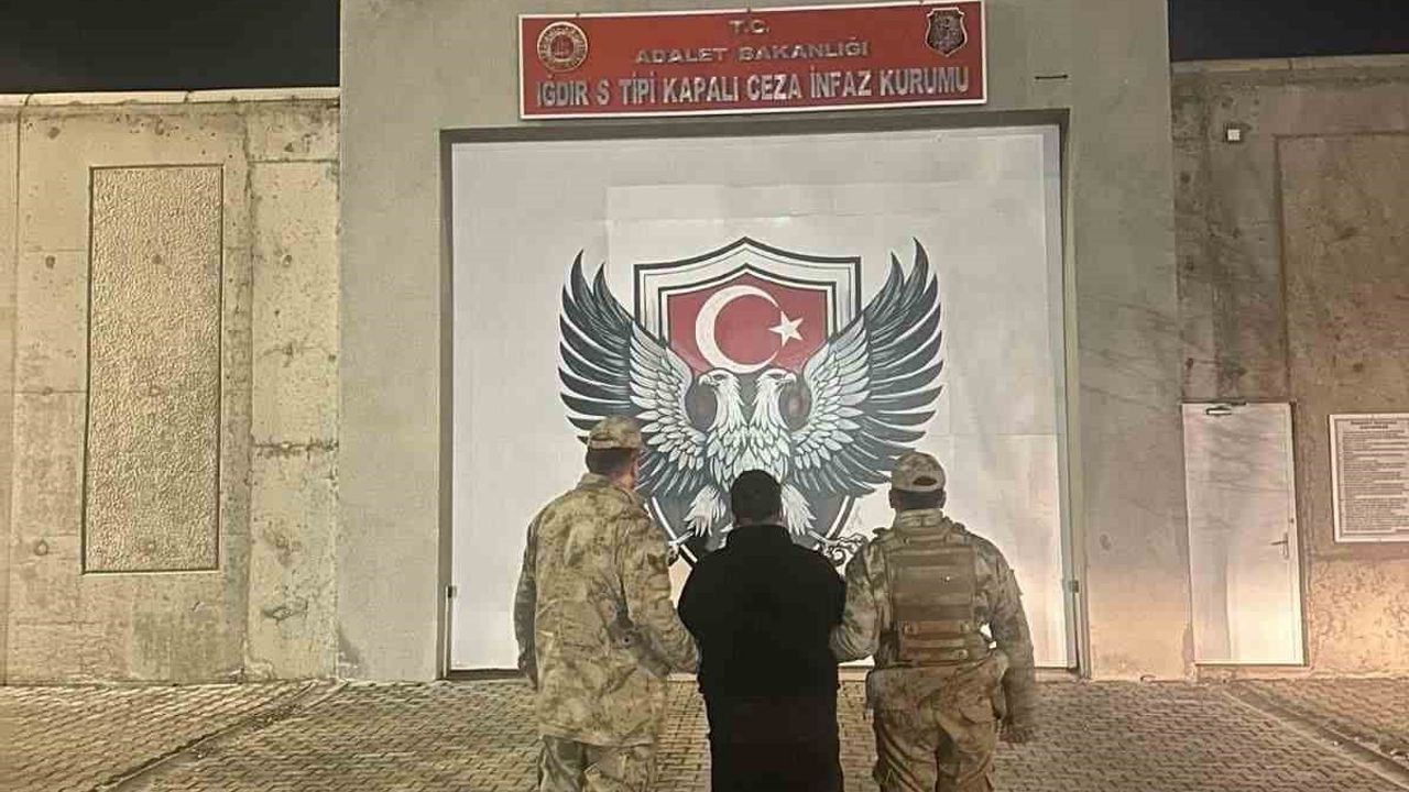 Eski İcra Müdür Yardımcısı Iğdır'da Yasa Dışı Girişte Yakalandı ve Tutuklandı
