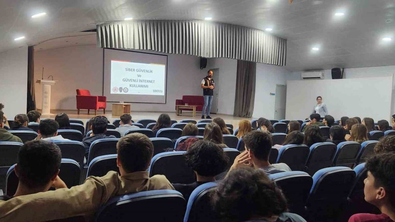 Eskişehir'de 2025'te SİBERAY ile 65 bin 82 kişiye siber suç bilgilendirmesi