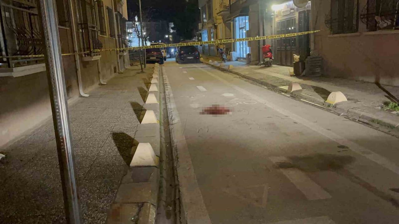 Eskişehir'de 'kız' kavgası bıçaklı saldırıya dönüştü