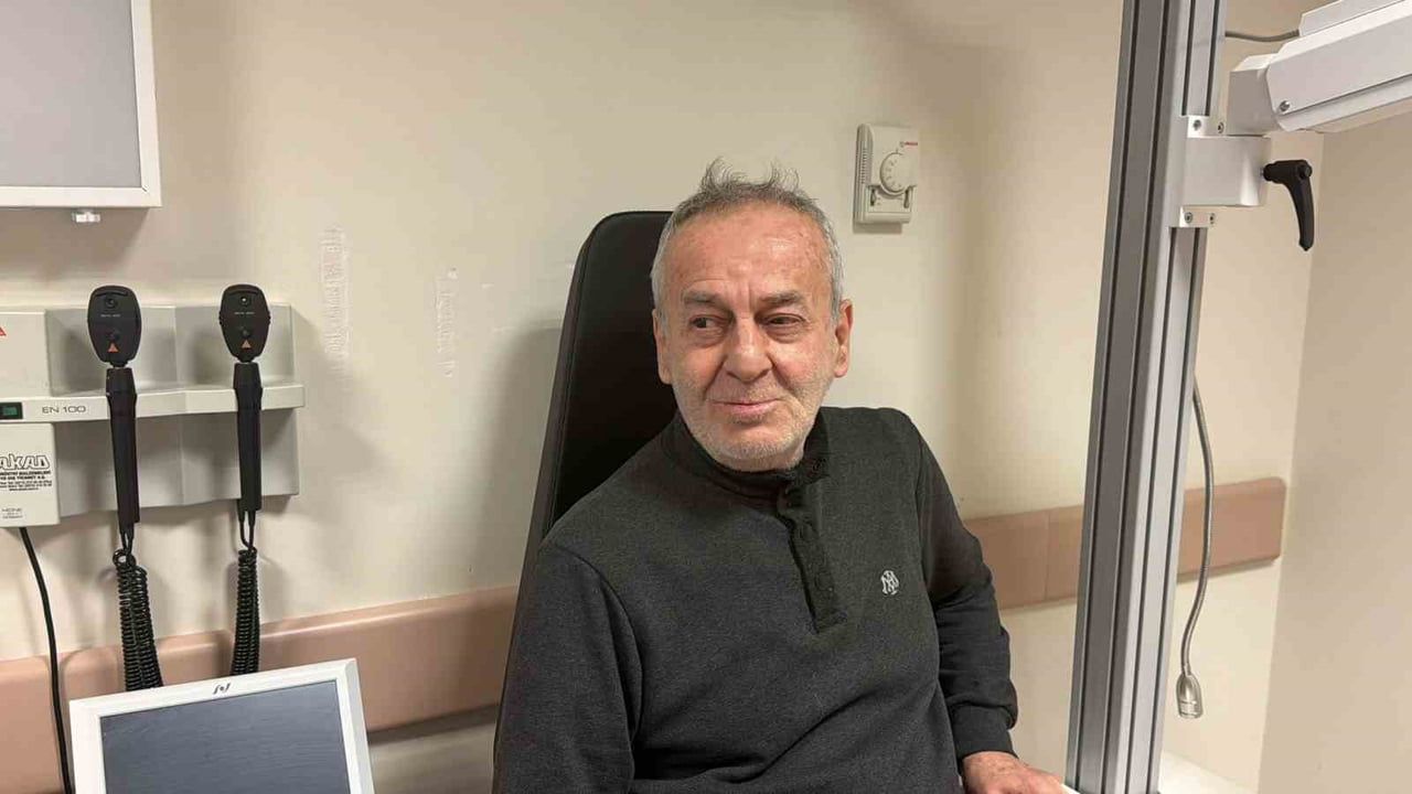 Eskişehir'de yarım kat kornea nakliyle 10 yıllık görme kaybı sona erdi