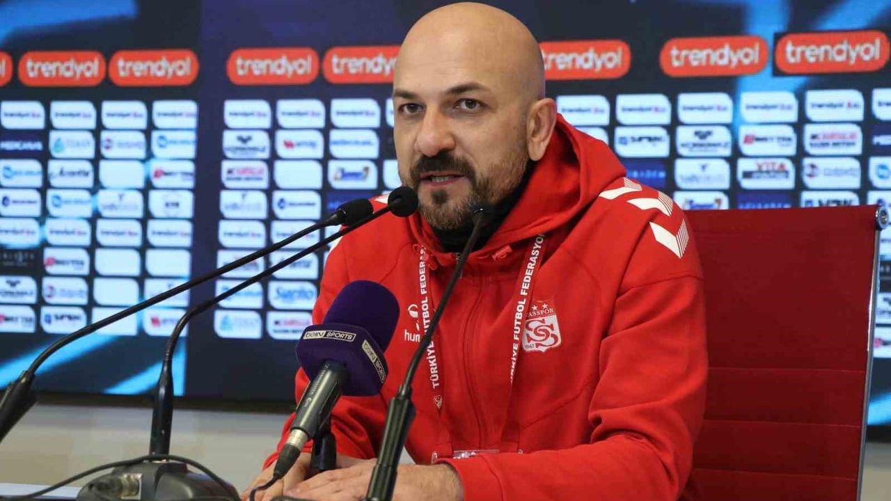 Evren Otyakmaz: Puan kaybetmenin üzüntüsünü yaşıyoruz