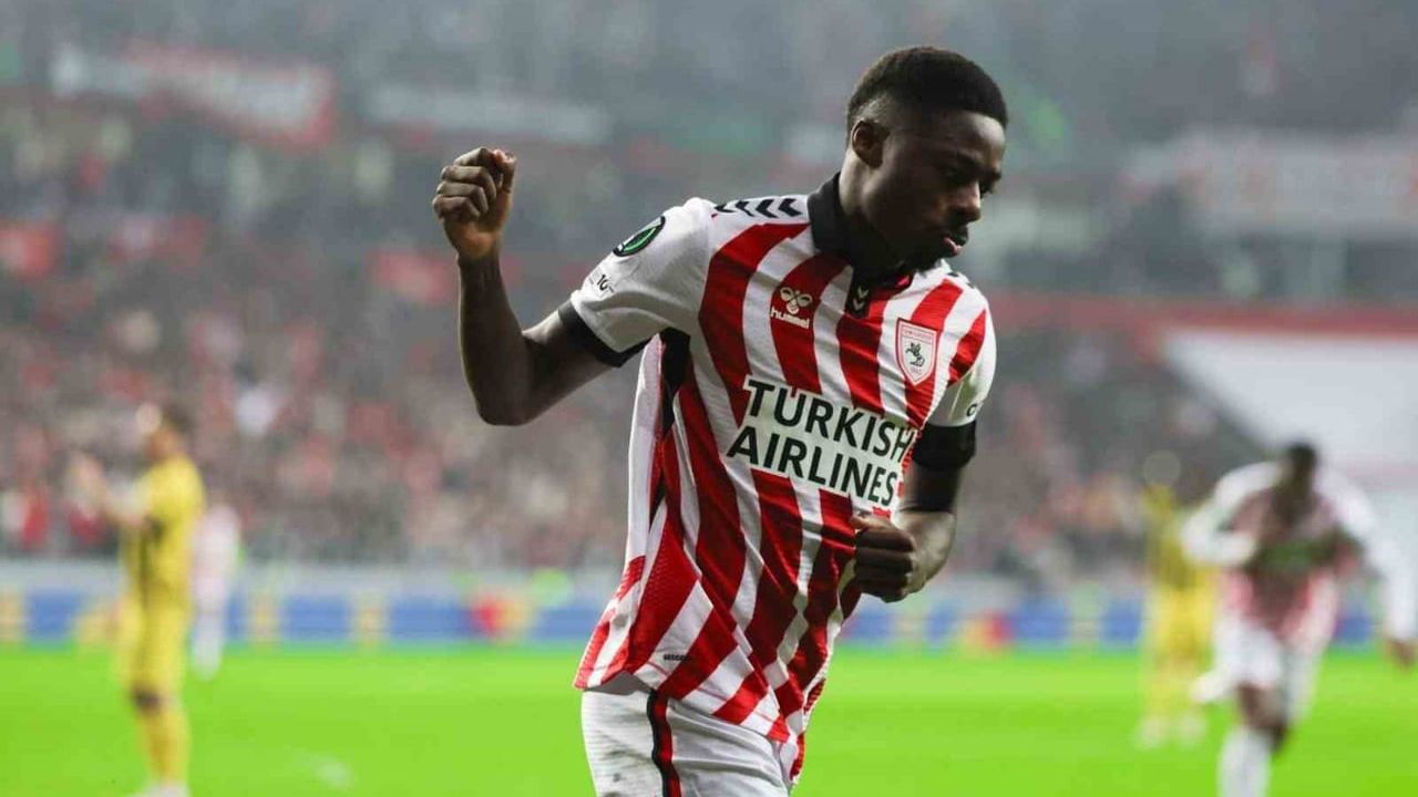 Fenerbahçe, Anthony Musaba'nın lisansı TFF'de tescillendi