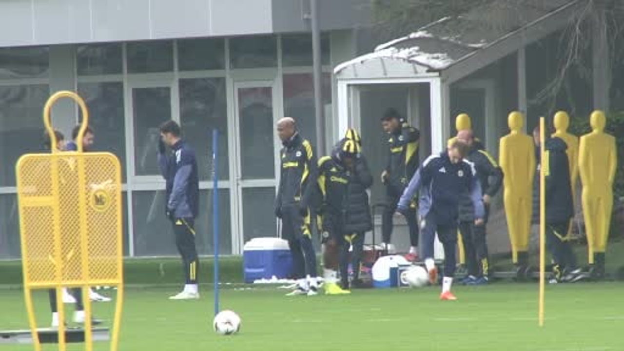 Fenerbahçe, Aston Villa maçı öncesi son idmanı tamamladı