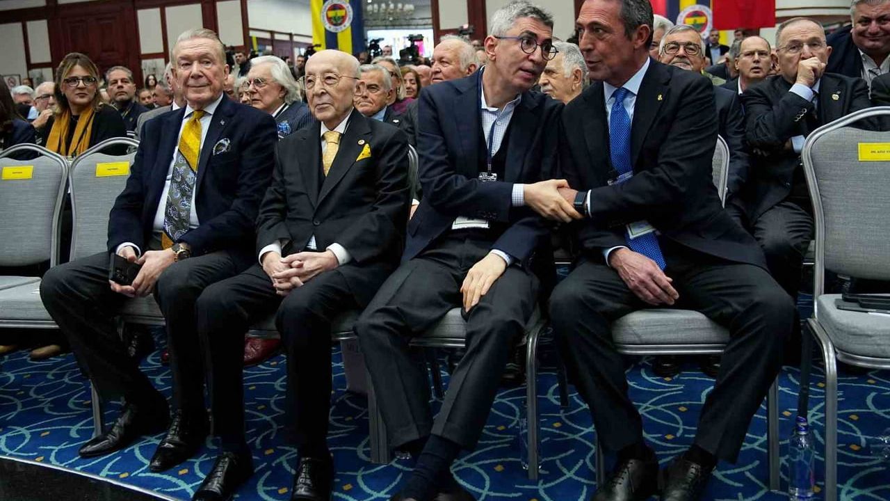 Fenerbahçe Yüksek Divan Kurulu Ocak Toplantısı Faruk Ilgaz Tesisleri'nde Başladı