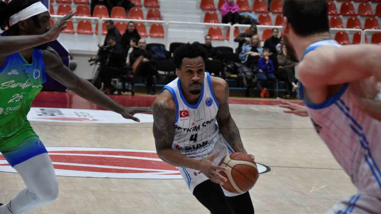 FIBA Avrupa Kupası: Aliağa Petkimspor 82-70 Dinamo BDS Sassari