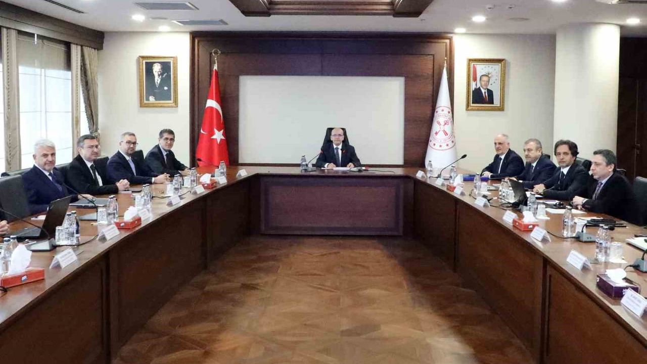 Finansal İstikrar Komitesi Mehmet Şimşek Başkanlığında Toplandı