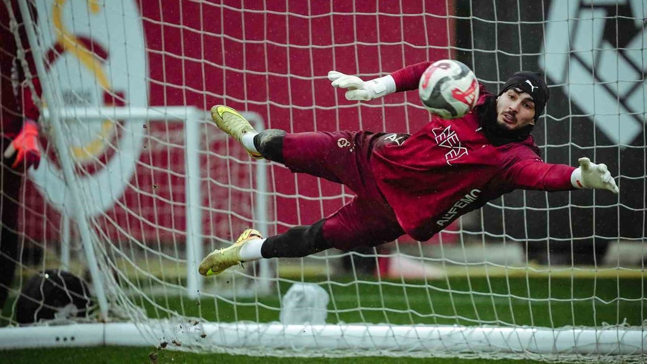 Galatasaray, Kayserispor maçı öncesi son antrenmanını tamamladı