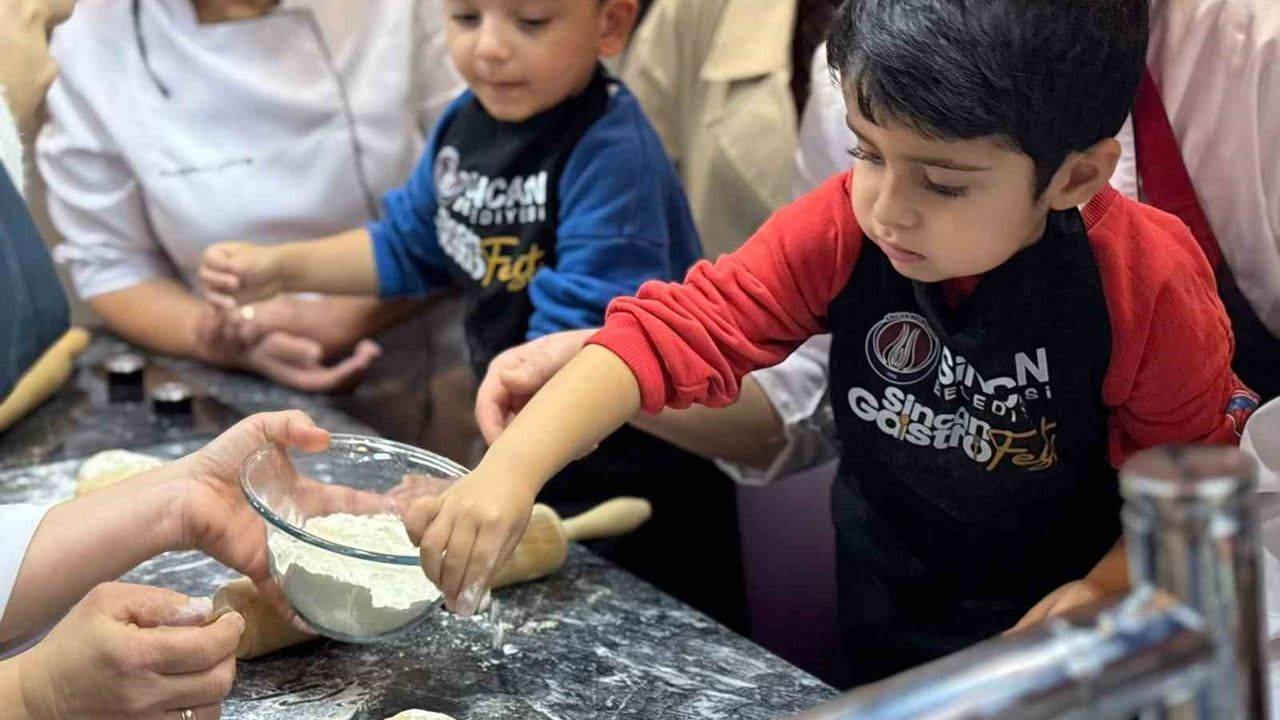 Gastro Sincan'da Minik Şeflerin Kurabiye Atölyesi